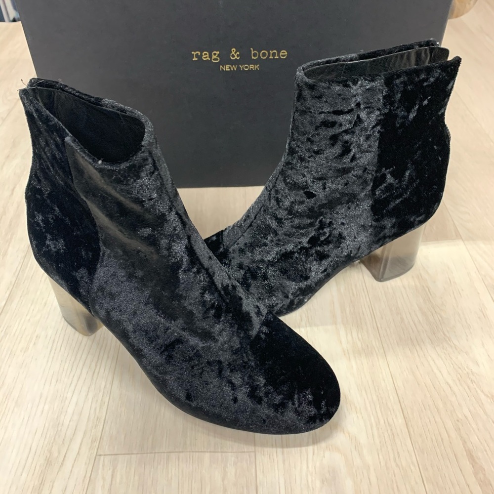 (AN-91) RAG & BONE DREA BLACK VELVET BOOTIES - Picture 2 of 6